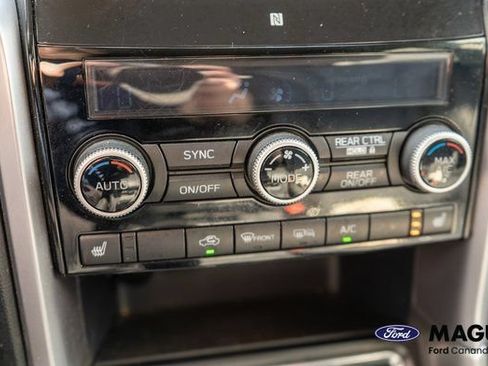 Used 2022 Subaru Ascent Limited AWD/4WD image 32