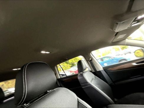 New 2026 Volkswagen Atlas SE image 25