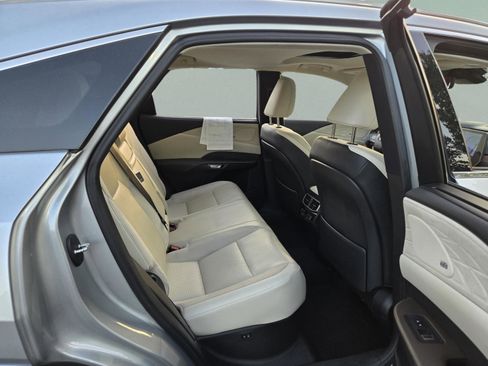 Certified 2023 Lexus RX 350 FWD w/ Accessory Package (Z1) image 15