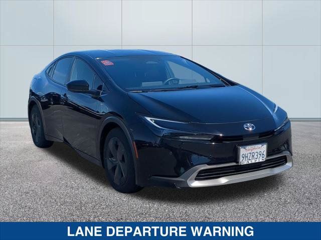 Used 2023 Toyota Prius Prime FWD image 7
