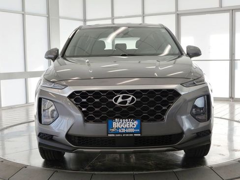 Used 2019 Hyundai Santa Fe SE image 3