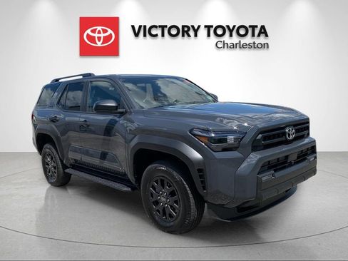 New 2026 Toyota 4Runner SR5 AWD/4WD image 5
