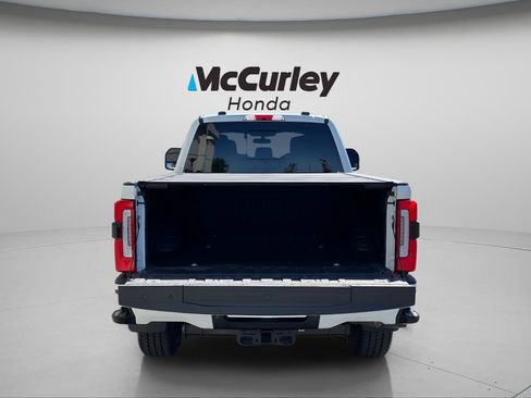 Used 2024 Ford F350 Platinum AWD/4WD image 6