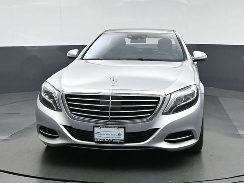 Used 2016 Mercedes-Benz S 550 4MATIC Sedan image 2