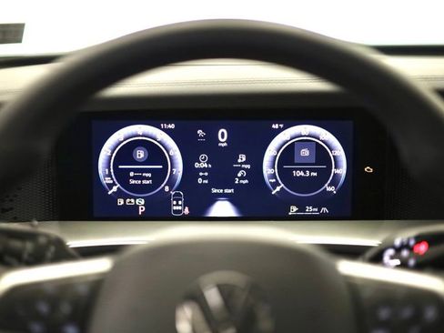 New 2026 Volkswagen Tiguan SE R-Line AWD/4WD image 14