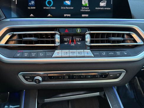 Certified 2022 BMW X5 xDrive40i w/ M Sport Package image 27