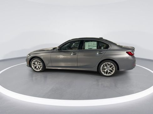 New 2025 BMW 330i xDrive Sedan w/ Convenience Package image 5