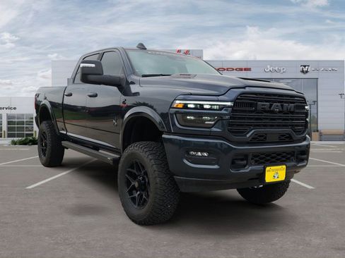 New 2026 RAM 2500 Laramie w/ Night Edition AWD/4WD image 7