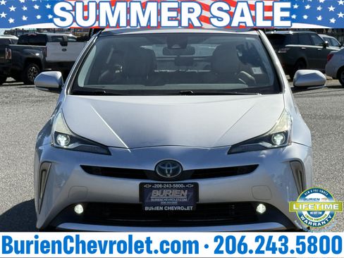 Used 2019 Toyota Prius LE AWD/4WD image 8