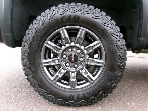 Used 2026 GMC Sierra 1500 AT4X AWD/4WD image 15
