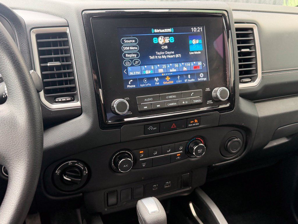 Used 2023 Nissan Frontier SV AWD/4WD image 9
