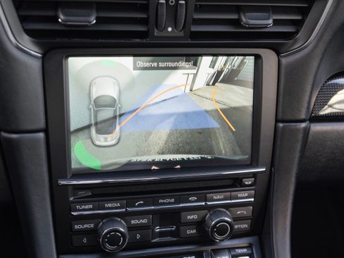 Used 2014 Porsche 911 Turbo S image 18