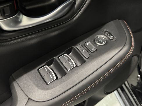 New 2026 Honda HR-V Sport image 23