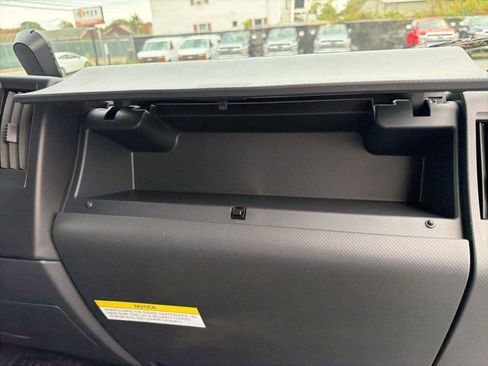 New 2025 Chevrolet Low Cab Forward RWD image 17