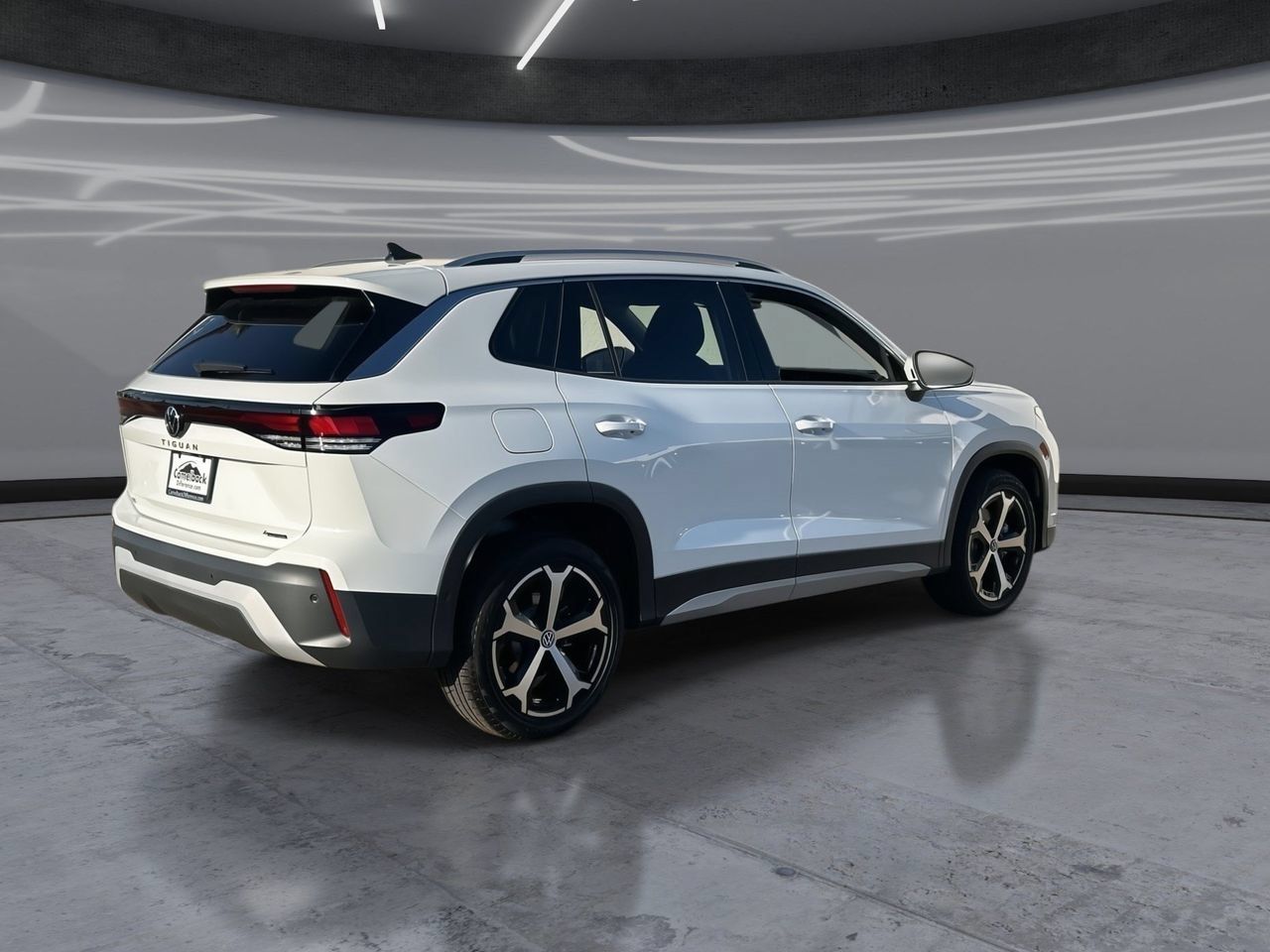 New 2026 Volkswagen Tiguan SE AWD/4WD image 5