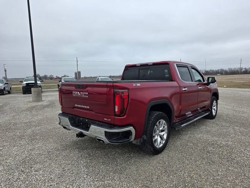 Used 2021 GMC Sierra 1500 SLT w/ SLT Premium Plus Package AWD/4WD image 3