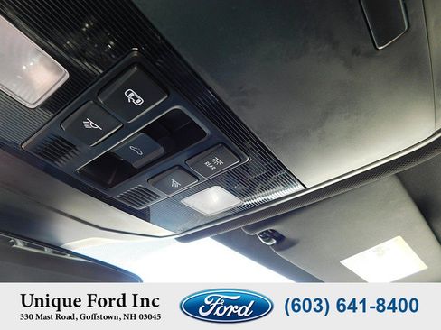 Used 2024 Volkswagen Jetta GLI Autobahn image 22