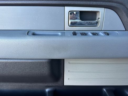 Used 2011 Ford F150 XLT w/ XLT Convenience Pkg image 12