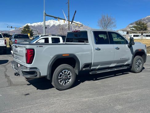 Certified 2024 GMC Sierra 2500 SLT w/ SLT Convenience Package AWD/4WD image 8