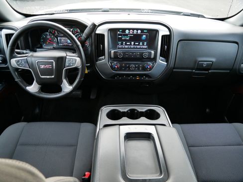 Used 2017 GMC Sierra 1500 SLE w/ SLE Value Package image 16