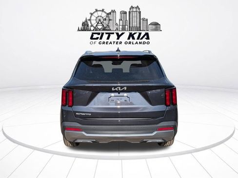 New 2026 Kia Sorento S FWD image 5