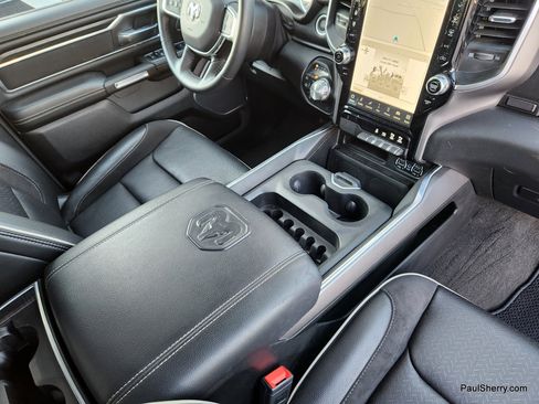 Used 2023 RAM 1500 Laramie AWD/4WD image 38