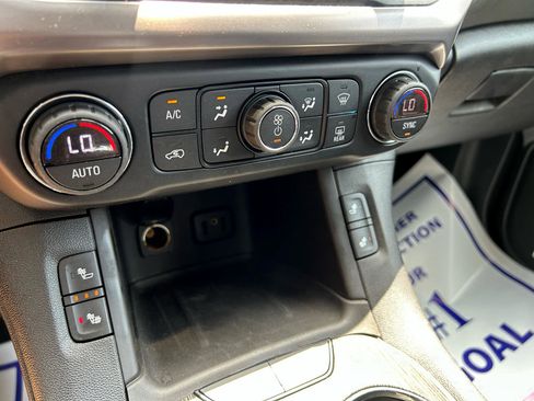 Used 2018 GMC Acadia SLE w/ Driver Alert Package I AWD/4WD image 26