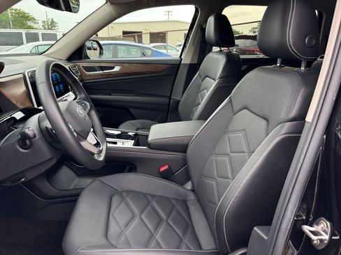 Used 2026 Volkswagen Atlas SE AWD/4WD image 30