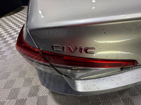 Used 2024 Honda Civic Sport image 23