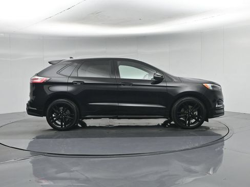 Used 2019 Ford Edge ST w/ Equipment Group 401A AWD/4WD image 33