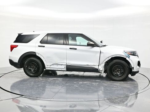 Used 2020 Ford Explorer 4WD Police Interceptor w/ Ready For The Road Package image 4
