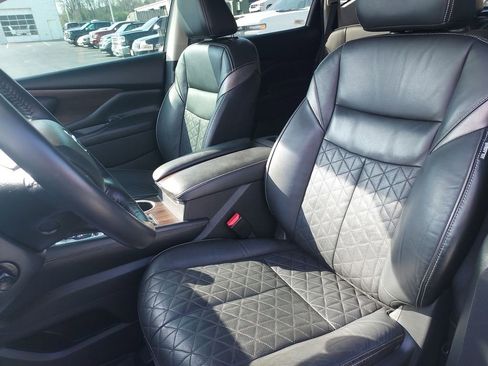 Used 2020 Nissan Murano Platinum image 17