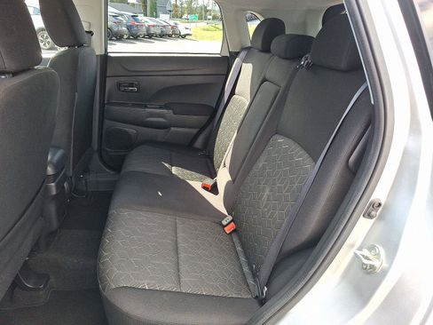 Used 2024 Mitsubishi Outlander Sport S image 10