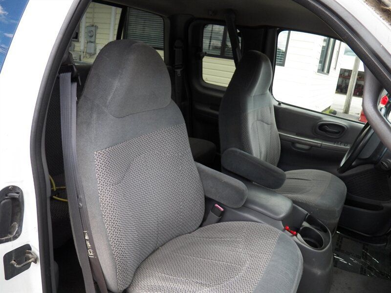 Used 1999 Ford F150 XL RWD image 9