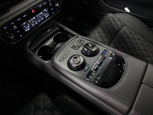 New 2026 Genesis G90 3.5T Prestige image 31