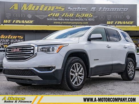Used 2019 GMC Acadia SLE FWD image 1