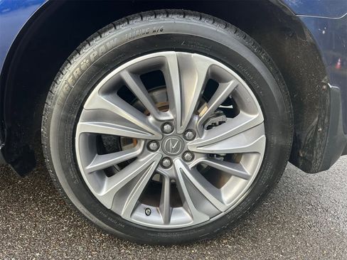 Used 2017 Acura MDX w/ Technology & Entertainment image 8