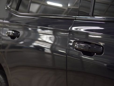 Used 2023 Chevrolet Tahoe RST image 17