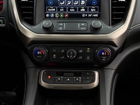 Used 2023 GMC Acadia Denali image 28