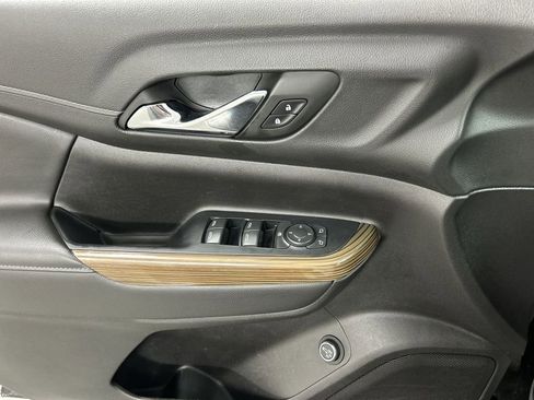 Used 2022 GMC Acadia SLE w/ Driver Convenience Package AWD/4WD image 11