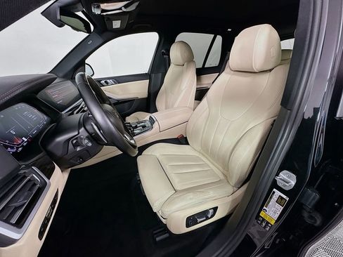 Used 2021 BMW X5 xDrive40i w/ Premium Package image 21
