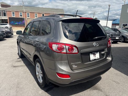 Used 2012 Hyundai Santa Fe SE AWD/4WD image 3