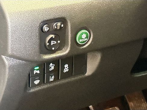 Used 2025 Honda Passport TrailSport image 10