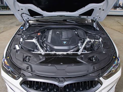 Used 2026 BMW 840i xDrive w/ M Sport Professional Package AWD/4WD image 5