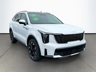 Used 2025 Kia Sorento SX