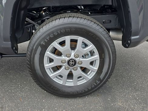 Used 2025 Toyota Tacoma SR5 image 32