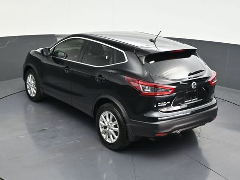 Used 2021 Nissan Rogue Sport S image 21