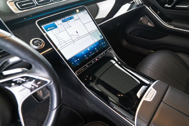 Certified 2023 Mercedes-Benz S 500 4MATIC image 23