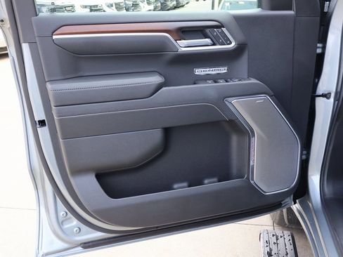 New 2026 GMC Sierra 1500 Denali w/ Denali Reserve Package image 11