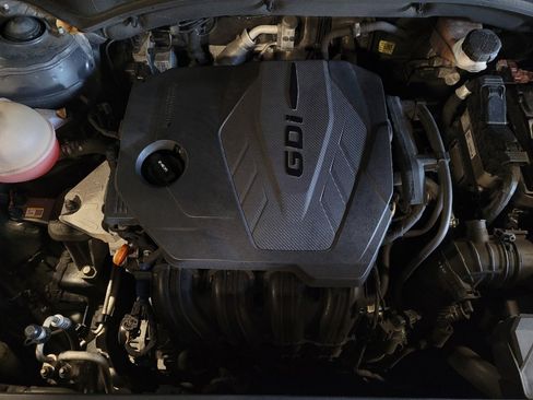 Used 2021 Hyundai Santa Fe SE AWD/4WD image 30
